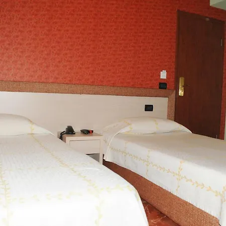 Serenity 3* טיראנה