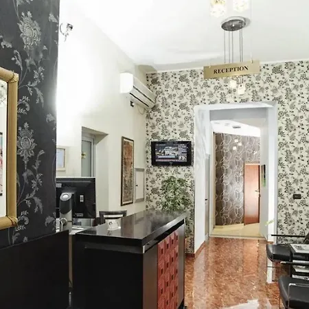 Serenity Hotel 3*